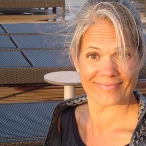 Meet your Posher, Jo-ann